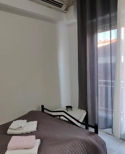 Mini *